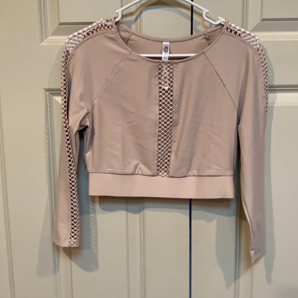Victoria’s Secret sport long sleeve crop top
